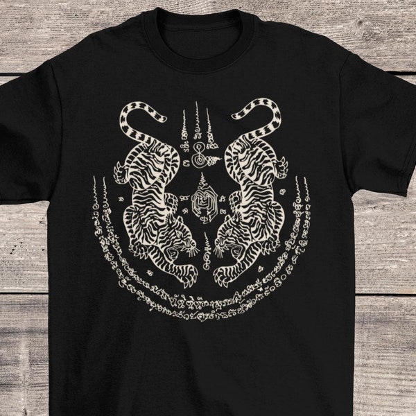 Thai Tiger Sak Yant Tattoo | Sacred Yantra Protection, Strength, Power | Muay Thai, MMA Warrior, Fighter, Thai Folklore Graphic Art T-Shirt