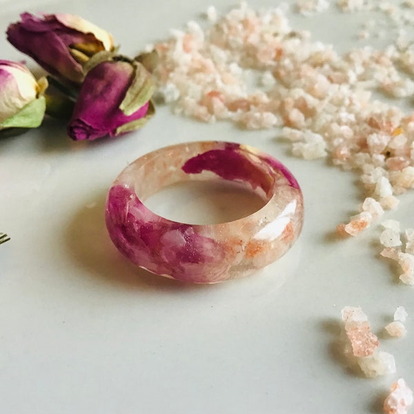 Rose and Sunstone Ring, Resin Ring, Healing Crystals, Rose Petal Ring, Cottage Core, Chunky Pressed Flower Ring