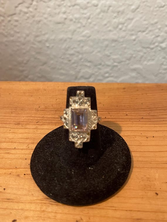 Vintage Silver Ring Pink Gemstone & Smaller Stones View 2