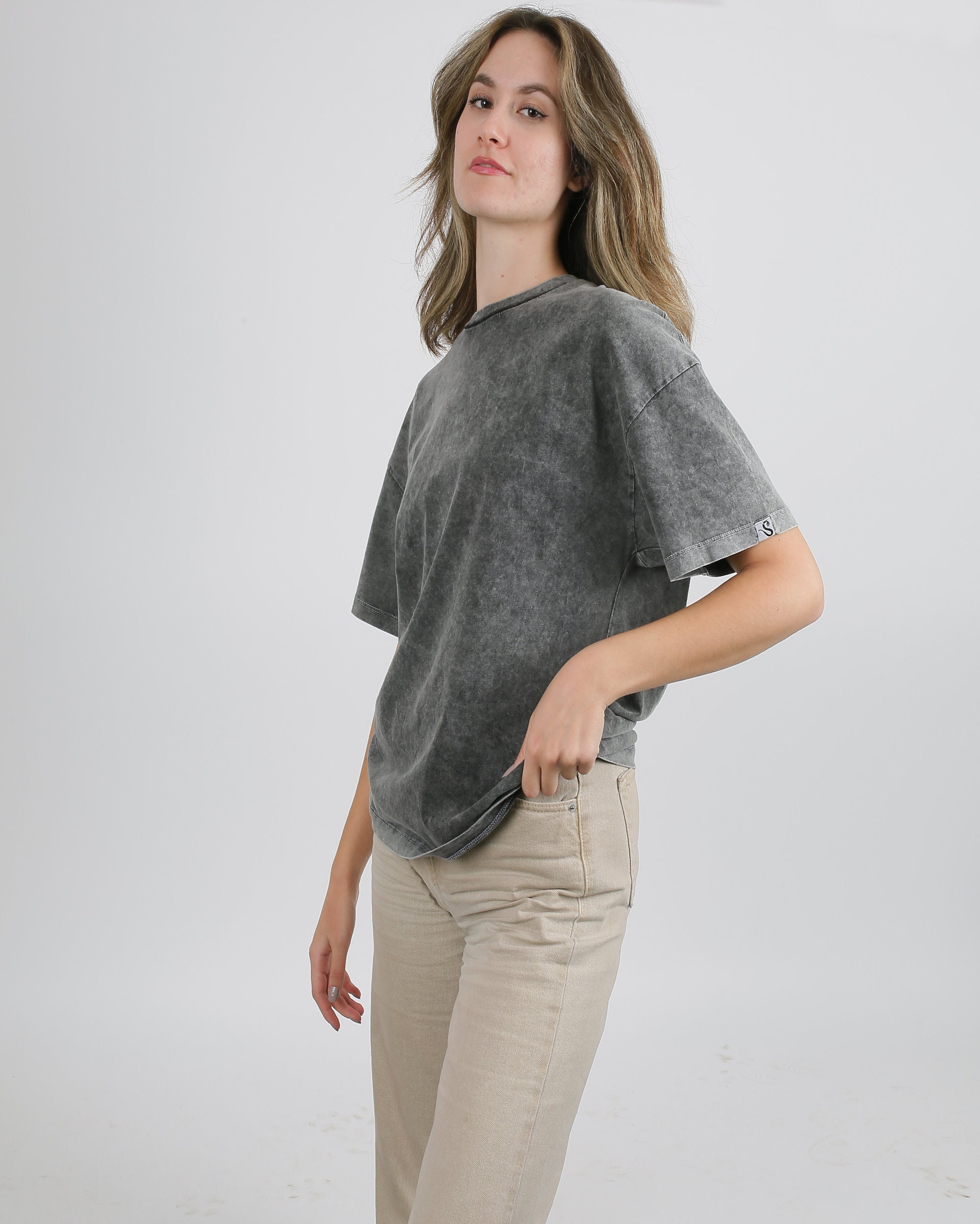 Pre-Order Gray Mineral Wash Distressed Slit Patch Pocket Oversize Tee main image 1