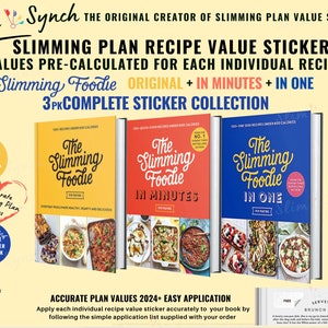 Puede incluir: Un conjunto de tres libros de cocina titulados "The Slimming Foodie" con portadas de diferentes colores. Las portadas presentan imágenes de comida y los títulos "Original", "En Minutos" y "En Uno". Los libros forman parte de una colección completa de pegatinas en 3 paquetes.