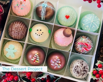 Seasonal Cakesicles, Cookies, Cocoa Bomb (Pop-Up Booth, Local Pickup Only)