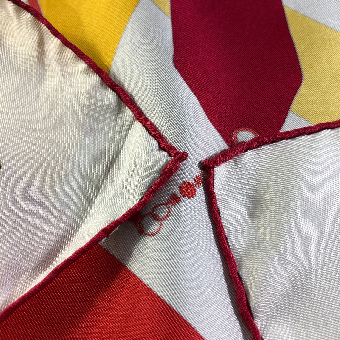 HERMES 25S SCARF 135 IN SILK CASHMERE 987501 main image 1