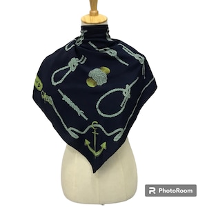 Vintage Mc David Scarf, Twill Silk Scarf, Vintage Silk Muffler, Vintage Neck Scarf, Vintage Neck Accessories, Vintage Italian Scarf