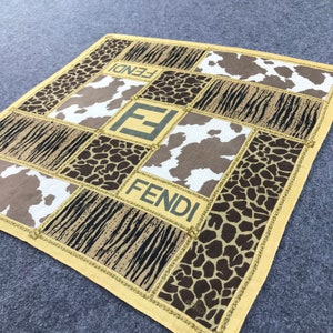 Pañuelo vintage Fendi, pañuelo para el cuello Fendi, bandana vintage Fendi, bufanda Roma Fendi, pañuelo de bolsillo Fendi, pañuelo vintage Fendi para la cabeza