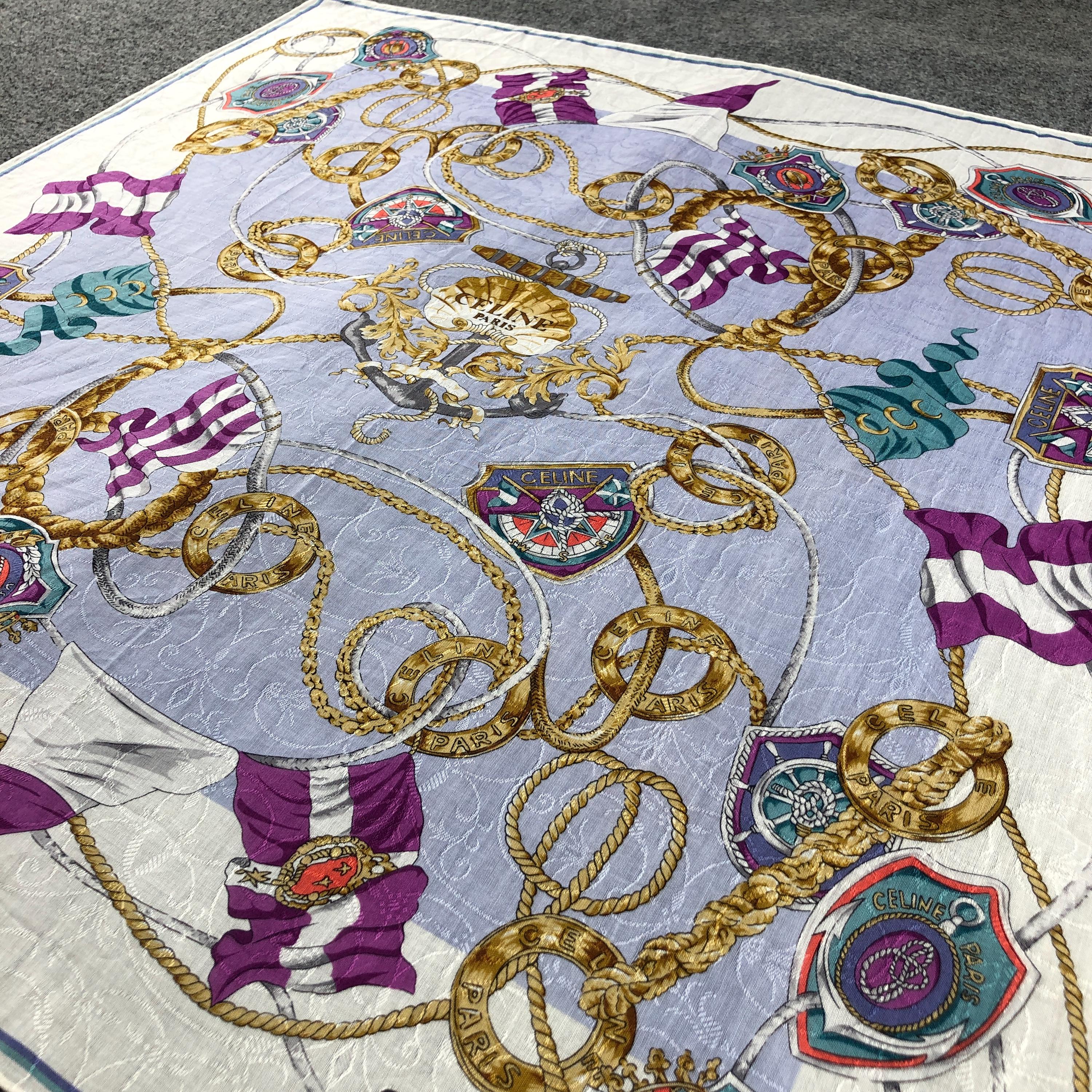 CELINE フラワープリント シルクスカーフ。総柄。美品。ヴィンテージ品。 ヴィンテージ セリーヌ シルクハンカチ：花柄プリントスカーフ - Etsy 日本