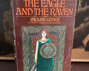 Vintage Pauline Gedge The Eagle And The Raven RARE First Edition First Printing 1979 Signet Paperback Good Condition