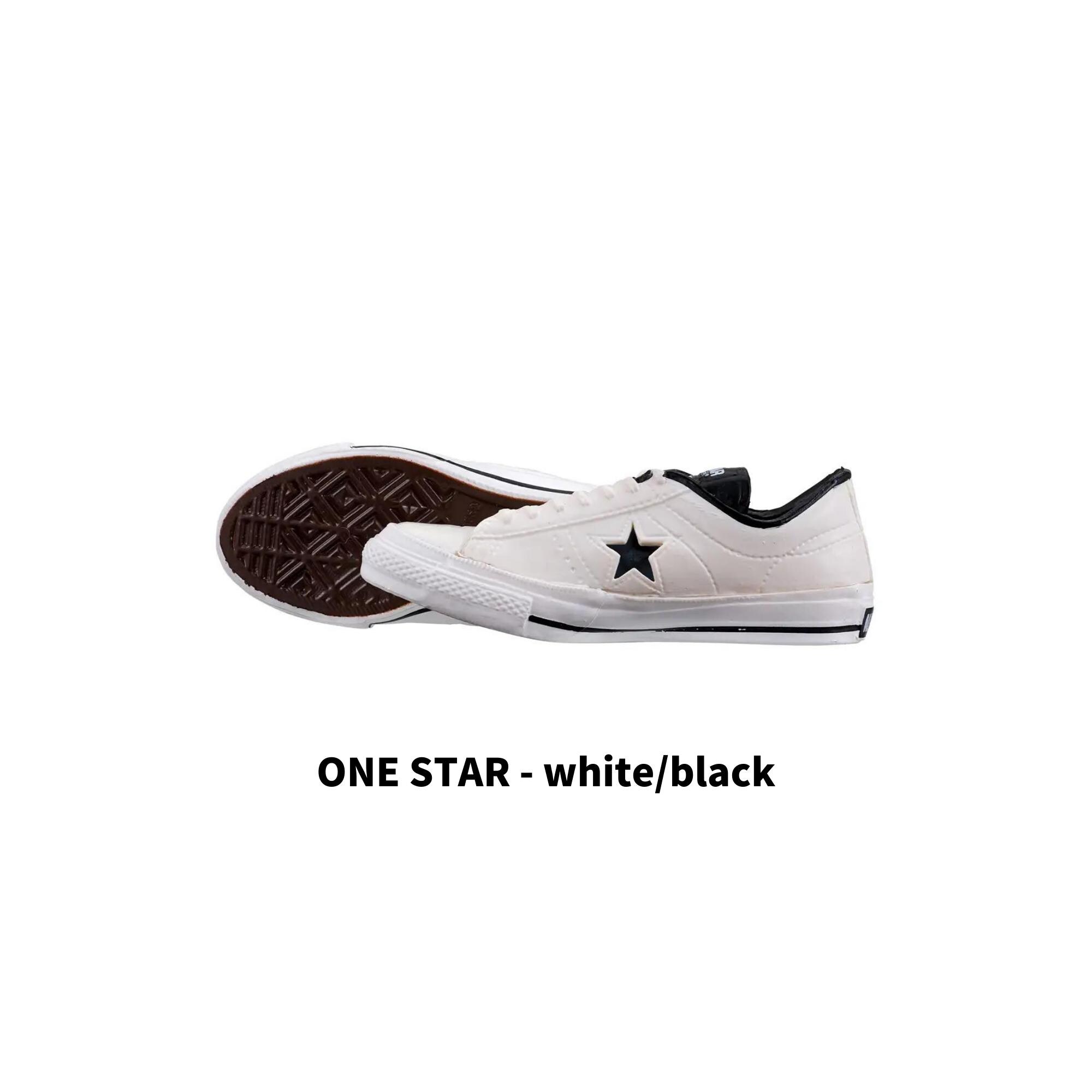 Converse One Star & All Star US Hi Mini Figure Collection
