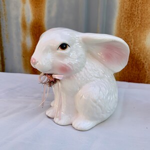 Vintage Ceramic Rabbit Planter Easter Bunny Spring Home Decor Cottagecore Farmhouse Retro