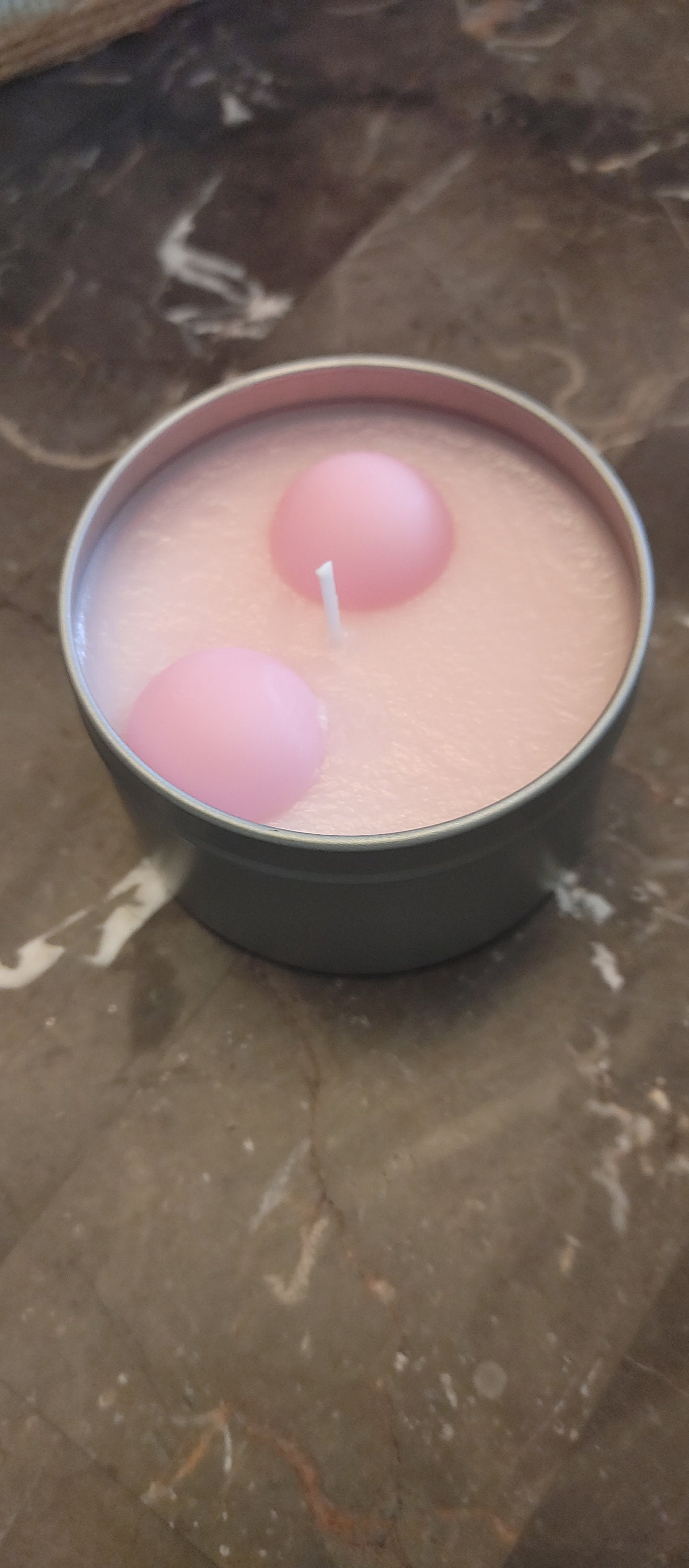 Bubblegum candle/pink bubble gum scented candle/candles that Etsy