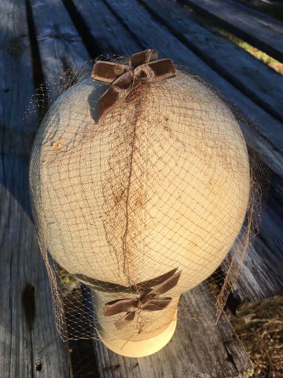 Vintage Hat Hair Net, Whimsey Hat Velvet Bows Flo… - image 6