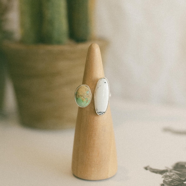Palomino + White Buffalo Turquoise Ring - Size 8