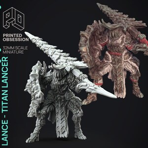 May include: A 32mm scale miniature of a fantasy creature, a skeletal warrior with a large spear, in a grey plastic material. The miniature is posed in a dynamic stance, ready for battle. The miniature is part of a set called "Lance - Titan Lancer".