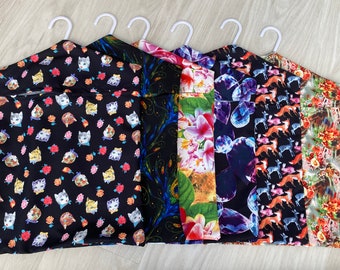 Peg bag with hanger.
