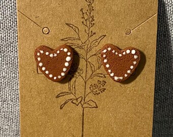 Gingerbread heart cookie studs