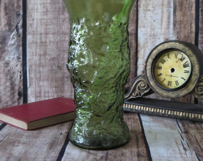 Vintage Green Glass Vase, Vintage Avocado Green Crinkled Bump Textured 9" Vase E.O Brody