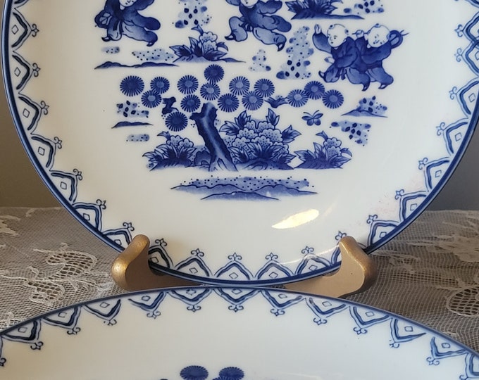Japanese Porcelain Arita Ware Sometsuke Set of 3 Dinner Plates, Chinese Children Chasing Butterflies, Cobalt Blue Karako