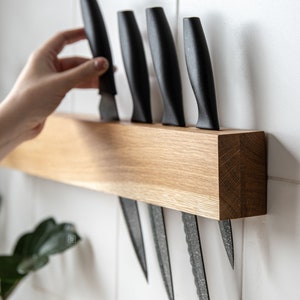 Long knife holder, hanging kitchen accessories, solid oak wood, home decor, practical kitchen, perfect gift, beautiful home items, rustic