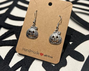 Handcrafted Halloween Pumpkin Earrings: Spooky Fun Jewelry