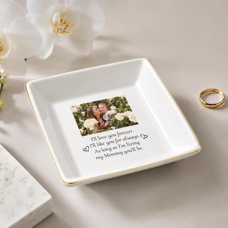 Personalized Mom Jewelry Dish, Custom Photo Trinket Tray, Mother of the Bride Gift from Daughter image 3