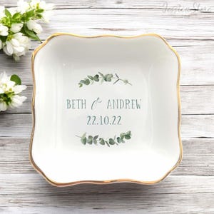 Custom Eucalyptus Wedding Ring Dish - Personalized Couple Ring Holder Dish - Greenery Favor Jewelry Dish - Anniversary Gifts For Parents