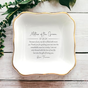 Regalos para la madre del novio: plato personalizado para anillos de mamá, plato para joyas de suegra, regalo de bodas para suegra, regalo de la novia para mamá, despedida de soltera