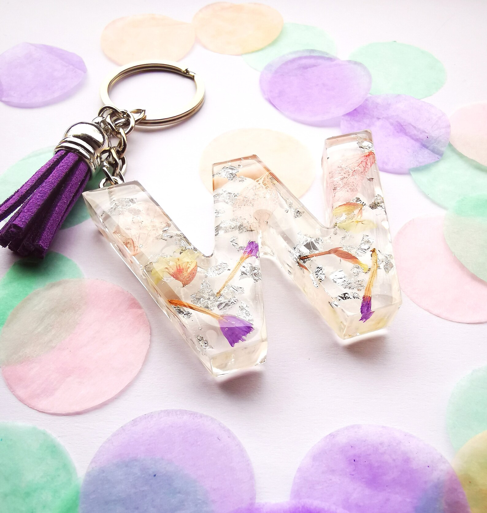 Epoxy keychain with real flowers and gold leaf Etsy