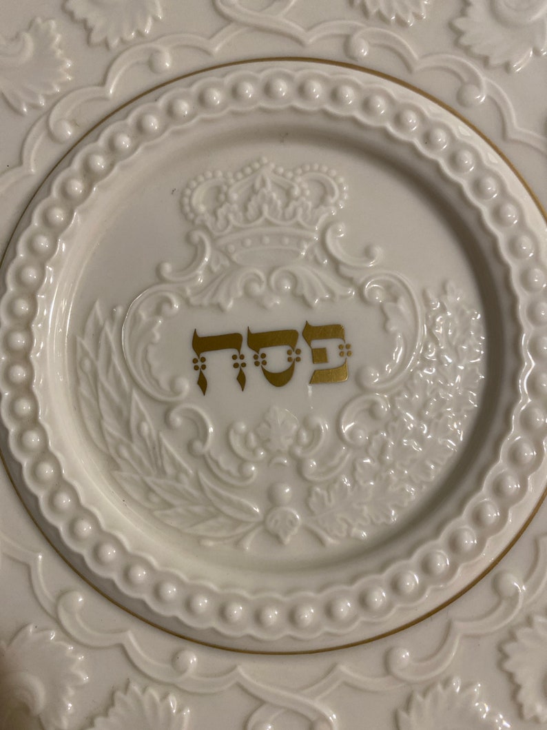 Vintage Lenox Porcelain Seder Plate Gold Gilt Jewish Hasidic Passover