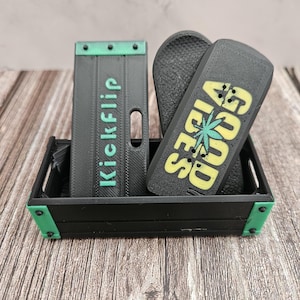 Sensory Skateboard with Magnetic Magic – Perfect for Young Tricksters and Flip Enthusiasts!