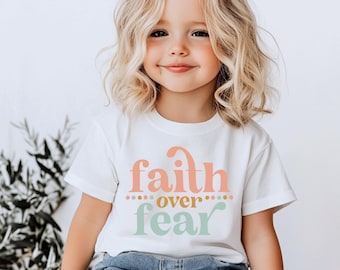 Camiseta infantil "Fe sobre el miedo", camiseta cristiana para niño, camiseta dominical para niño, camiseta para niño, camiseta para niño pequeño