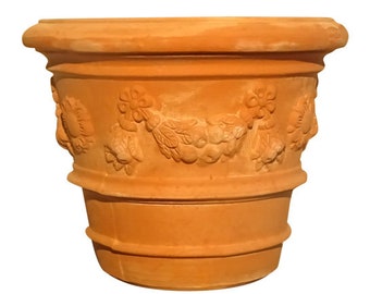 TucanoHamburg terracotta flower pot, model Conca Festone 42 x 32 cm, frost-resistant