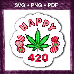 Op de afbeelding: Een witte keramische mok met een zwart handvat en de tekst "But First, Coffee" in een zwarte, handgeschreven lettertype. De mok staat op een wit oppervlak.