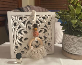 Conjunto de 2 difusores de carro em macramê