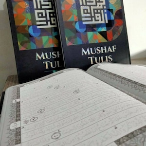 Quran Tracing Mushaf --BLUE COVER-- Montessori Learn To Write Quran Verses Practice Arabic Alphabet - Ramadan gift, Eid mubarak, muslim gift
