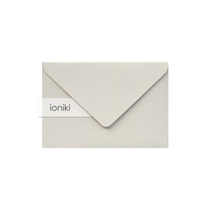 Buste grigio chiaro / perla 75x110mm / 4.33x2.95in (C7), texture di linea / Busta pesante Premium 160gsm / Famiglia A7, Complimento, RSVP, Gift Card