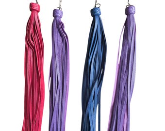 Florentine Flogger 30 Tails, Handmade Leather Whip, Professional Impact Toy, Thuddy Cowhide Gift.