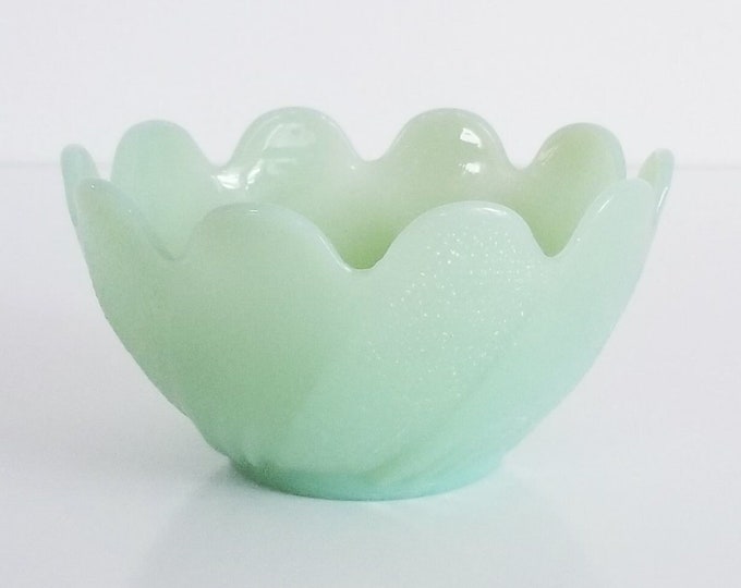 Vintage Fire King Jadeite Lotus Blossom Bowl Jadite Lotus Leaf Flower