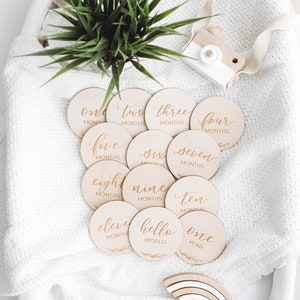 Hello World, Rondes en bois d’étape mensuelle pour bébé, accessoire photo pour bébé, annonce de bébé