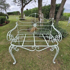 Good Conservatory Garden Bench