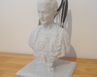 Julius Caesar Kitchen Knife Holder