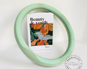 Candy Green Ice Silk Leather Steering Wheel Cover, Breathable Steer Wheel Cover, Modern Steering Wheel Cover, Car Protector, Car Parts