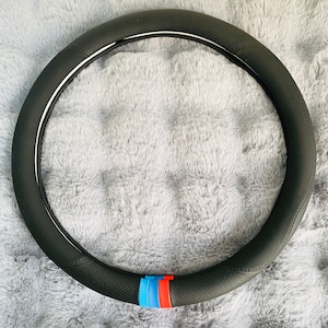 Black Leather Steering Wheel Cover for Men, Minimalist Modern Wheel Cover for Car, Anti-Slip Steering Wheel Cover, Car Interior Decor