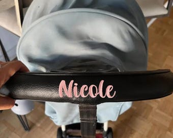 Housse de guidon personnalisable pour poussette, Accessoire de protection personnalisé pour poussette, Housse de poignée de poussette brodée avec nom