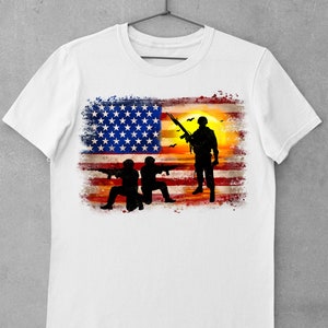 Amerikansk flaggsoldats solnedgång PNG-design, USA:s flagga PNG, patriotisk sublimering, PNG-sublimeringsdesign för nedladdning, omedelbar nedladdning bild 2