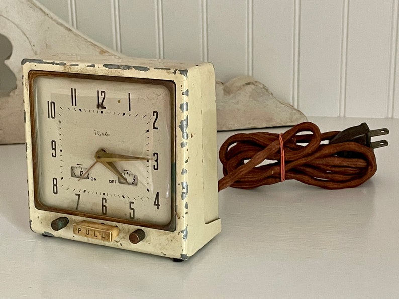 Vintage Electric Alarm Clock Made by Westclox White Metal 5 Etsy