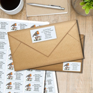 Etiquetas adhesivas para remitente con diseño de petirrojo en taza de té, 24 o 40 etiquetas por hoja, pegatinas rectangulares para sobres de cartas de amigos por correspondencia.
