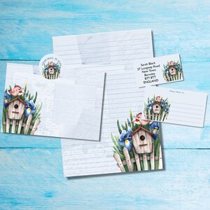 Mails Here corrispondente kit di lettere per posta ordinaria/penpal, carta da lettere A5, buste, etichette per indirizzi, etichette PDT, adesivi rotondi per posta felice