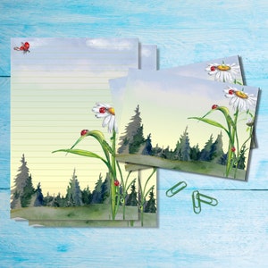 Set di cancelleria Ladybird Meadow A5, articoli per corrispondenza, kit per posta ordinaria, fogli a righe o non a righe con buste/adesivi coordinati.