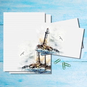 Vista di un set di cancelleria per lettere A5 con faro, grazioso pacchetto di articoli per amici di penna, kit per posta ordinaria con fogli A5 abbinati, buste e adesivi