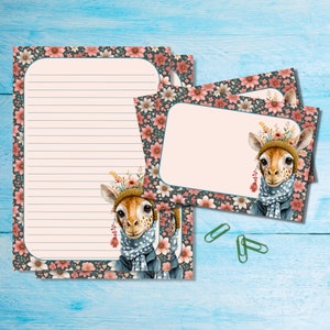 Set di cancelleria per lettere in formato A5 con motivo Giraffa floreale e buste abbinate, graziosi articoli per amici di penna, kit per posta ordinaria, fogli a righe o non a righe.